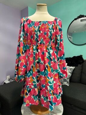 Beautiful Womens Plus SizePink Floral Smocked Dress